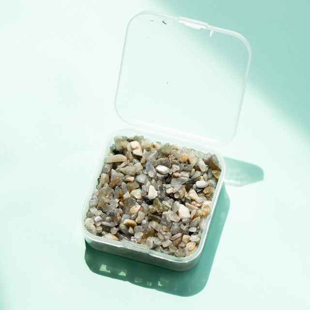 Moonstone Gemstone Chips