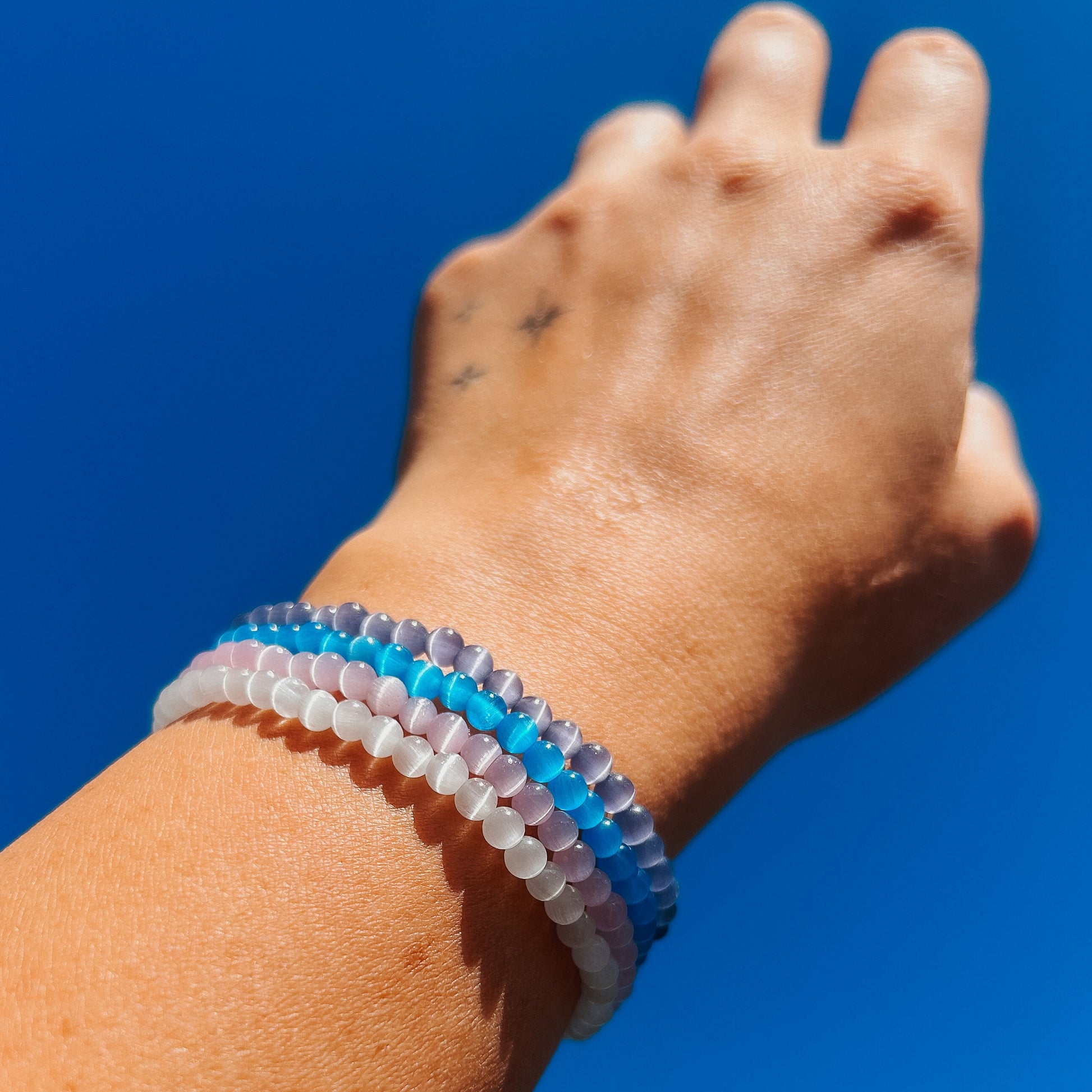 Natural Blue Cat Eye Gemstone Bracelet