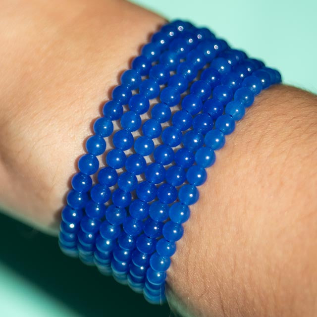 Blue chalcedony beaded bracelet
